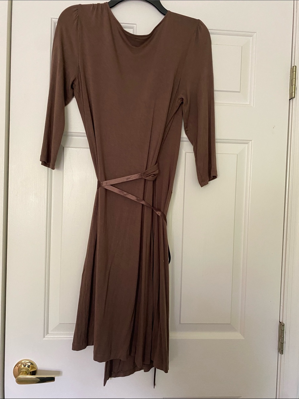 Express Taupe Wrap Midi Dress - Size Medium - Picture 6 of 6